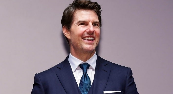 Tom Cruise’s Face Plastic Surgery – Before and After Pictures Sparks Rumors